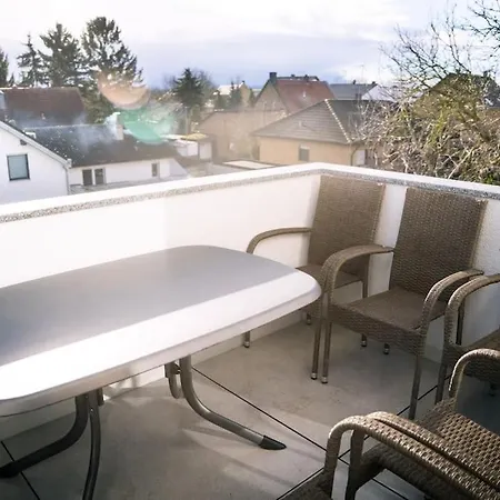 135 M² Ferienwohnung * Gau-Weinheim
